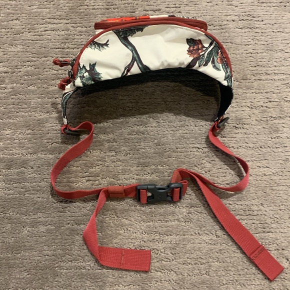 Columbia Floral Bum Bag Fanny Pack - Picture 2 of 7